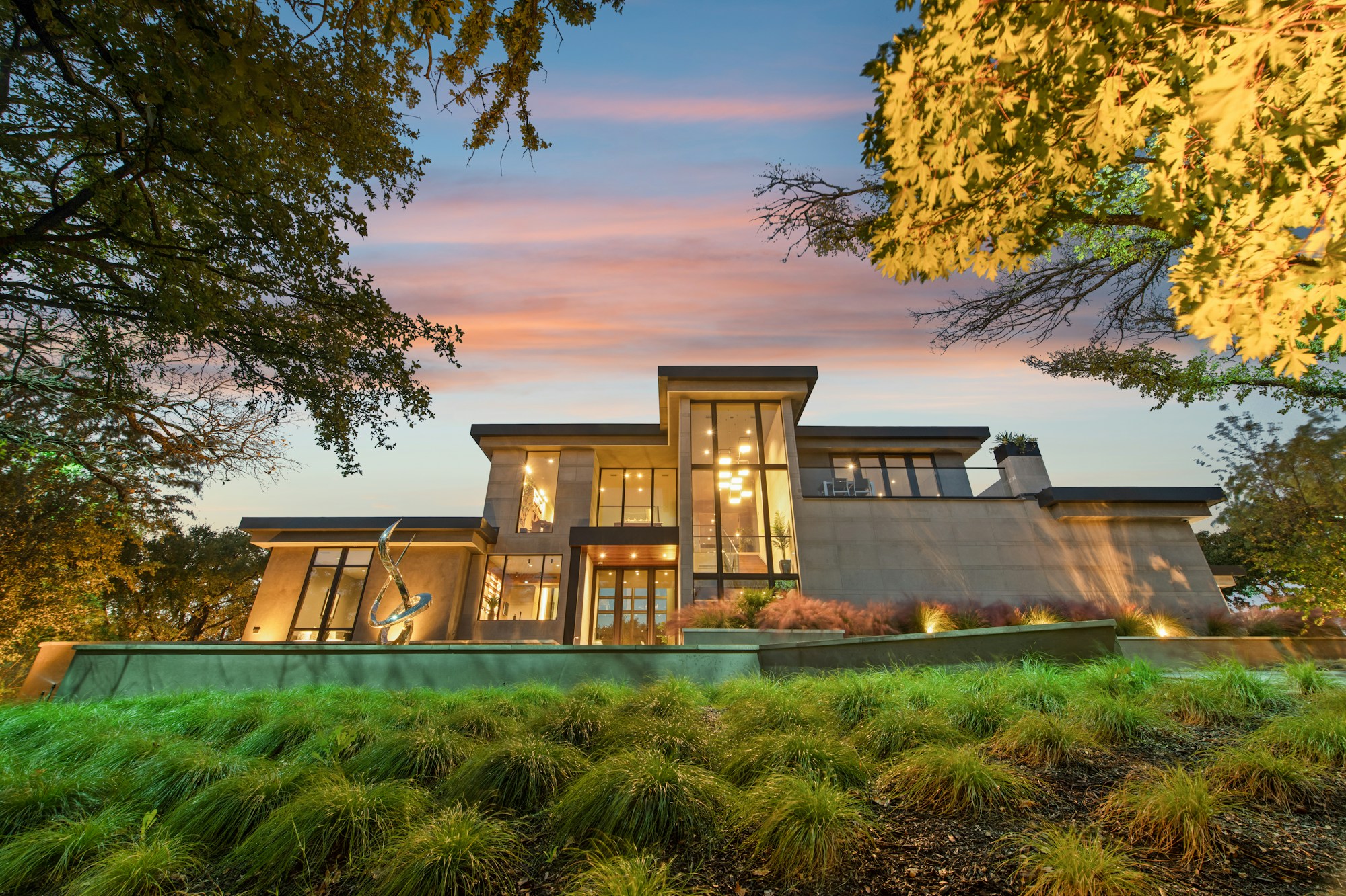 Professional home exterior service example